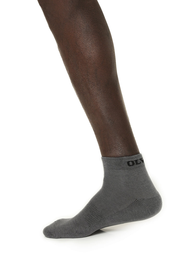 Calf - Solid Socks